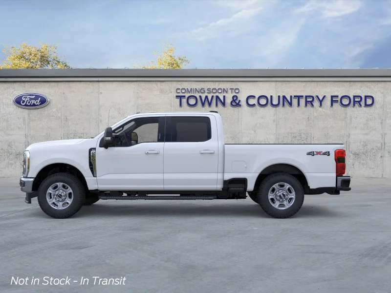 New 2026 Oxford White Ford F-250® XLT image 3