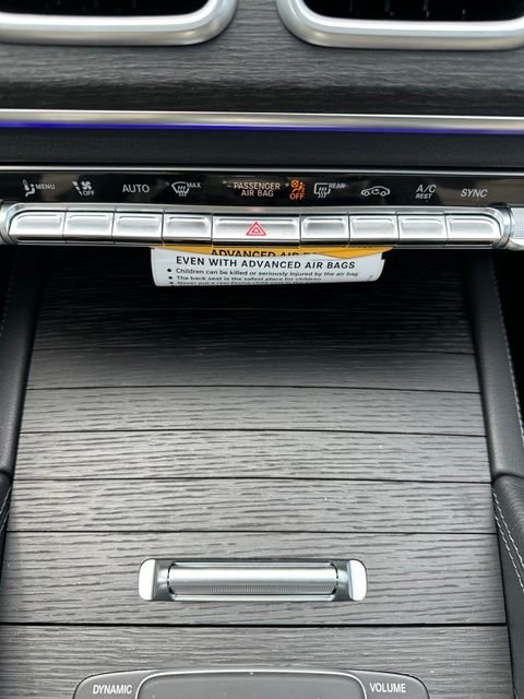 New 2026 MANUFAKTUR Moonlight White Magno Mercedes-Benz GLS 450 image 31