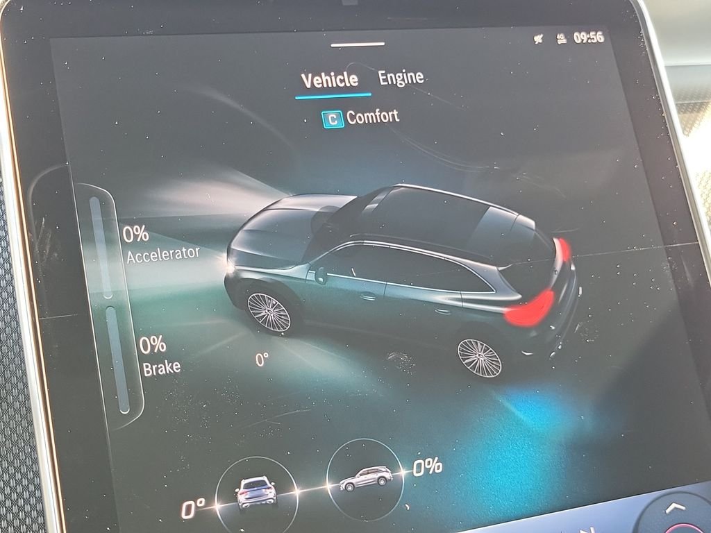 New 2027 MANUFAKTUR Alpine Grey Mercedes-Benz GLC 300 image 29