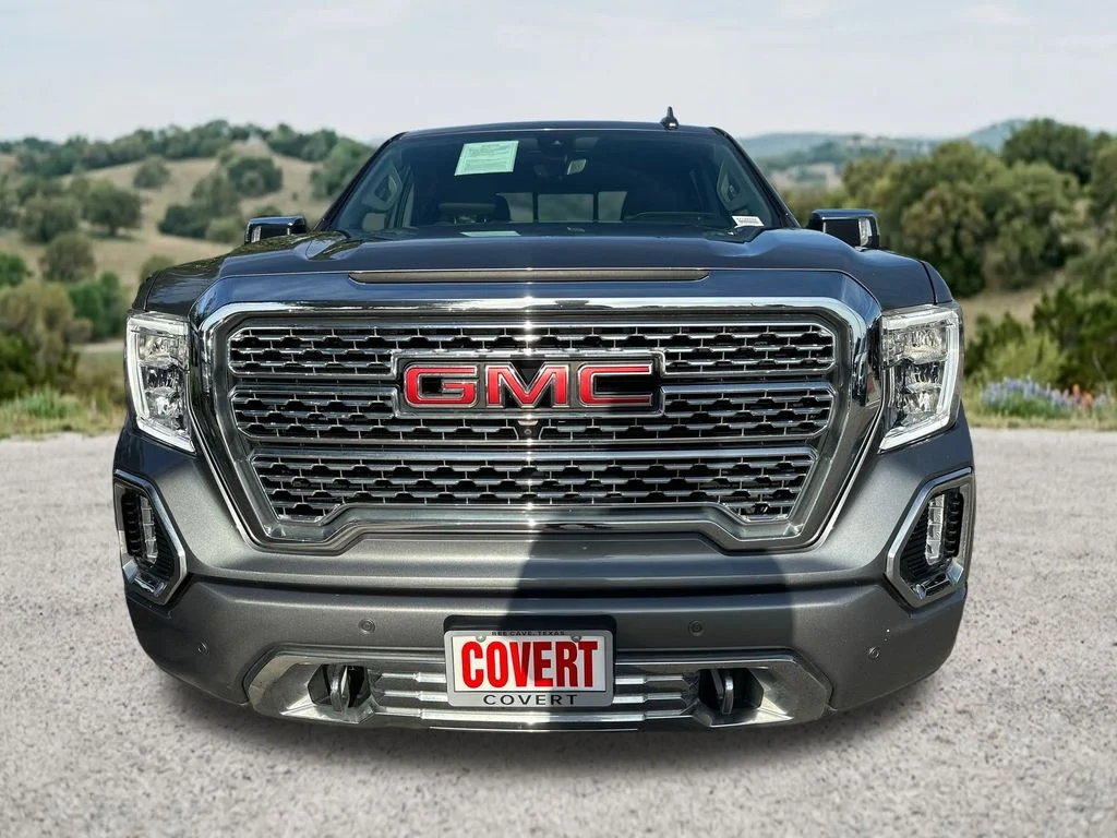 Used 2022 Gray GMC Denali image 2