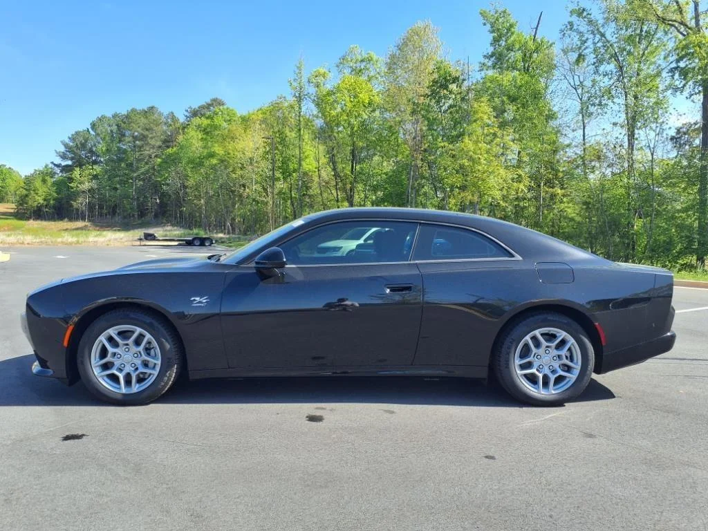 2025 Dodge Charger Daytona R/T - Photo 17