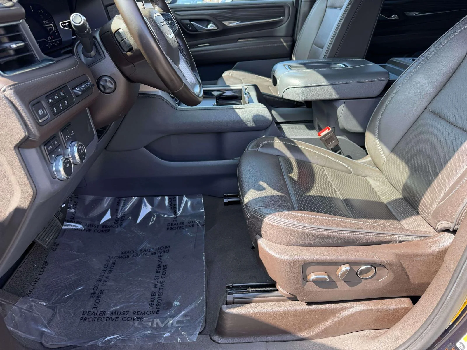 Used 2023 Midnight Blue Metallic GMC Denali image 32