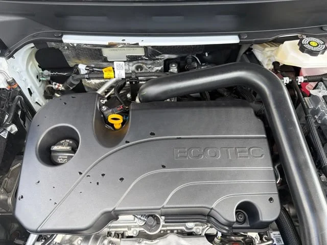 2027 Chevrolet Equinox LT - Photo 15
