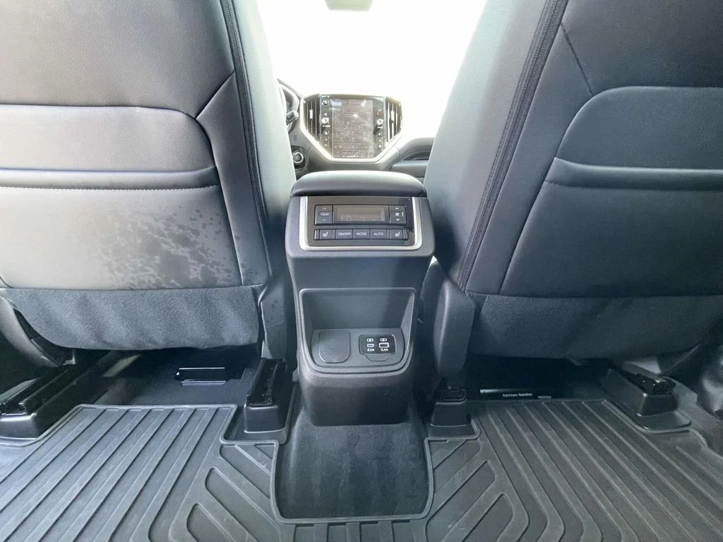 Used 2026 Magnetite Gray Metallic Subaru Limited image 6