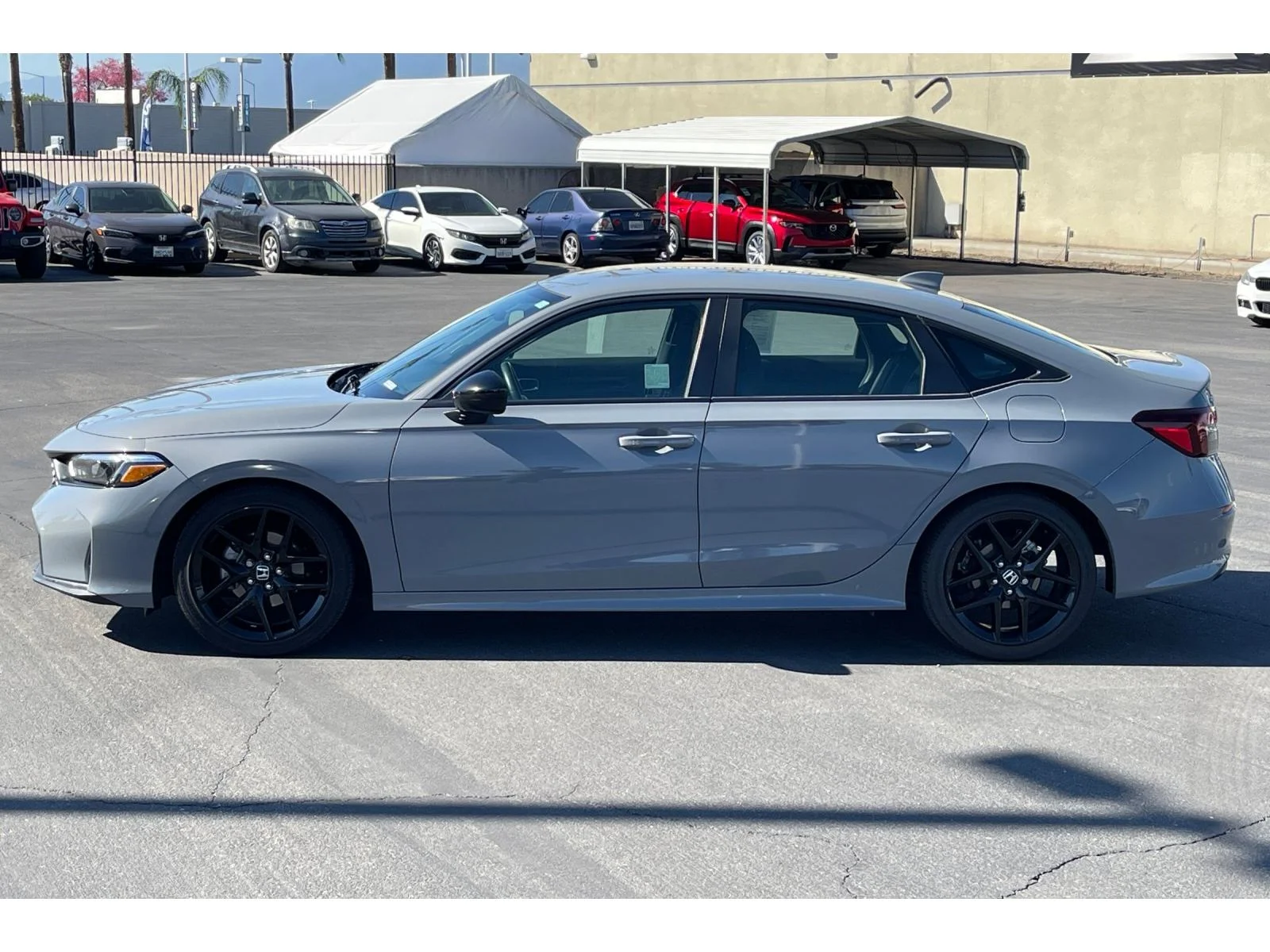Used 2025 Urban Gray Pearl Honda Sport image 2