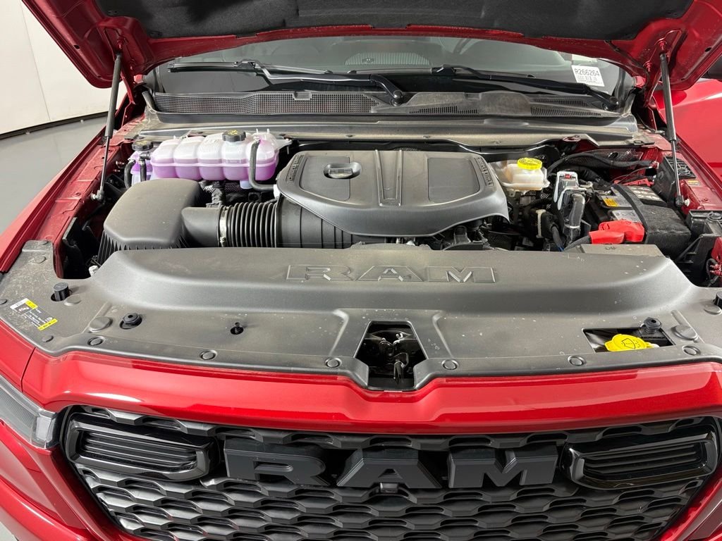 New 2026 Molten Red Pearl-Coat Exterior Paint RAM Express image 37