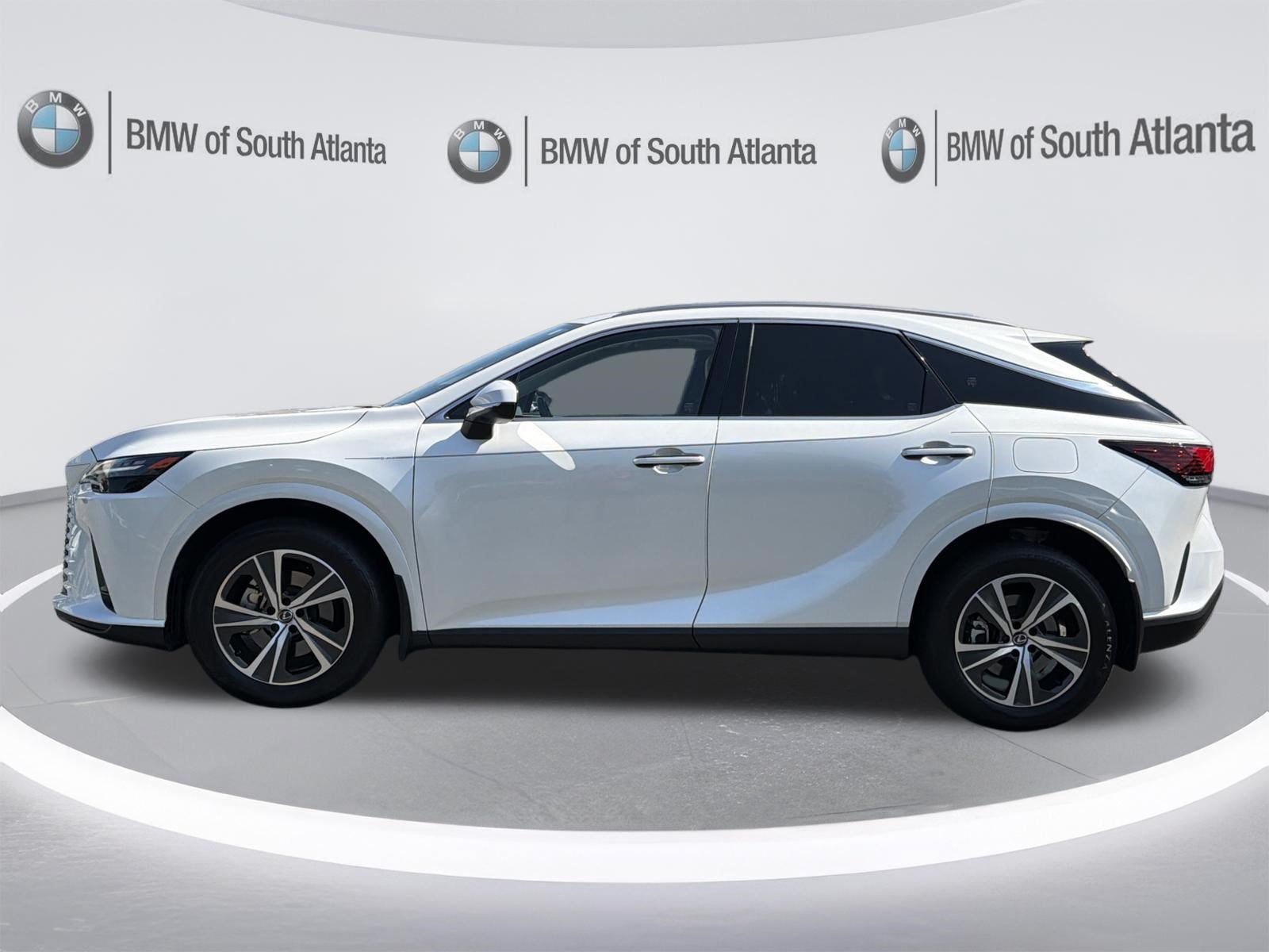 Used 2024 Eminent White Pearl Lexus RX 350 Premium image 23