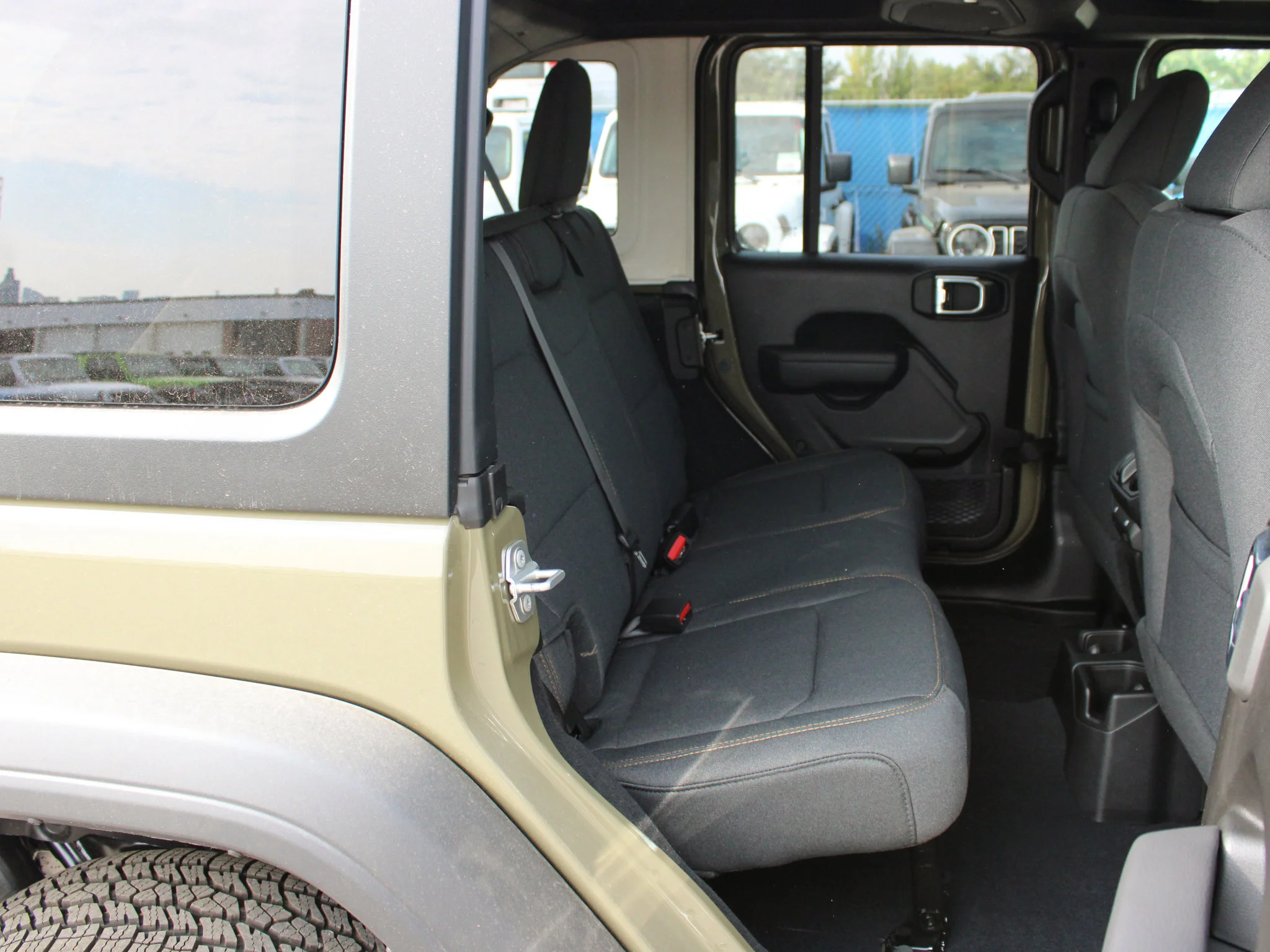 Used 2025 41 Jeep Sport S* 4 Door 4x4, Heated Seats/Wheel, Safety Group, Alpine Audio image 13