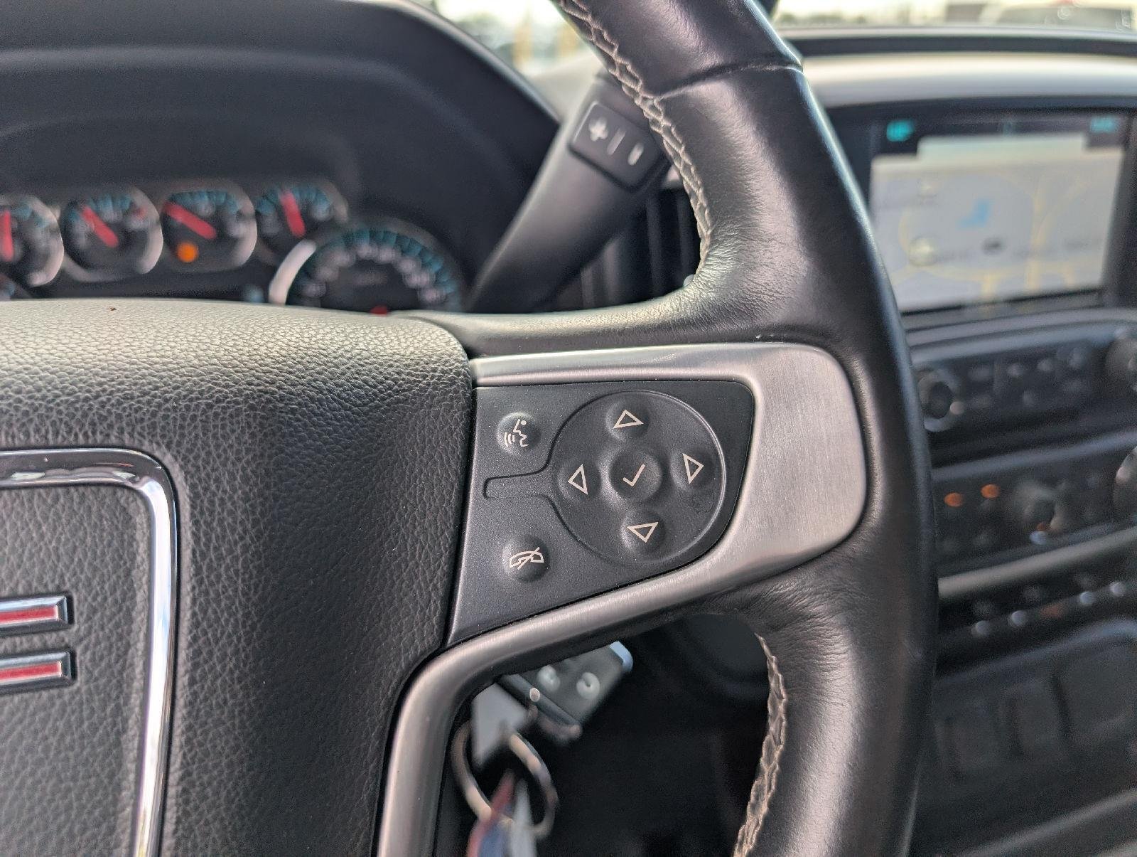 Used 2018 Stone Blue Metallic GMC SLT image 14