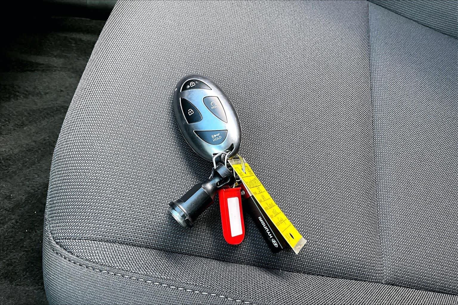 Used 2025 Cyber Gray Metallic Hyundai SEL image 13