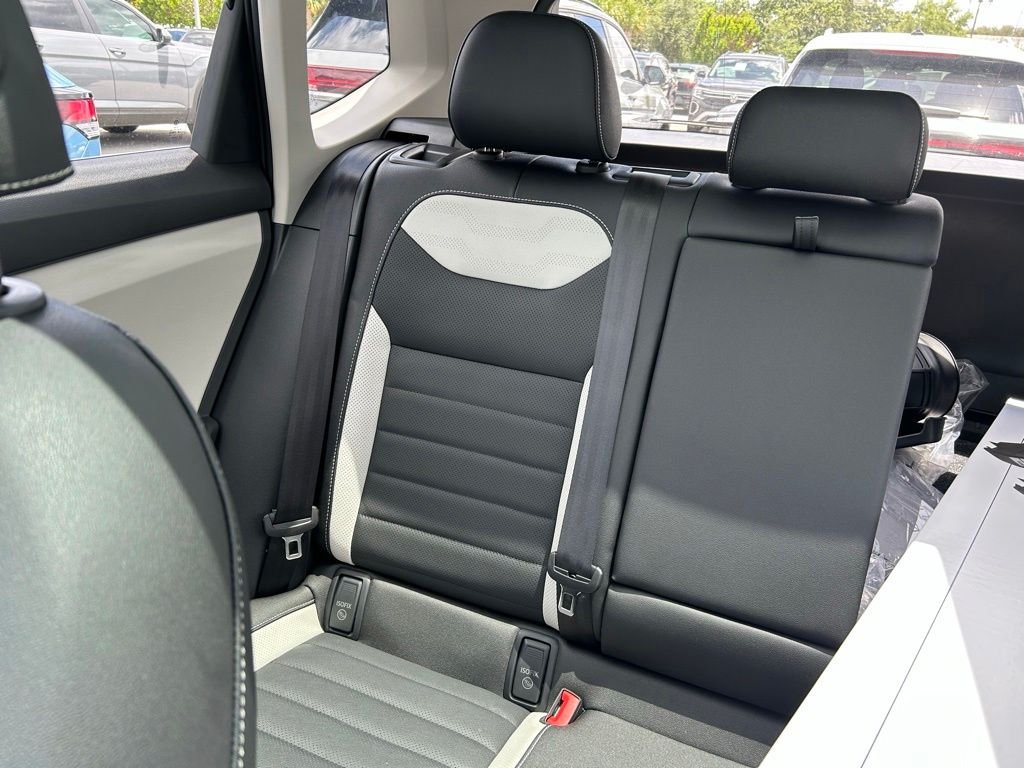 New 2026 White Volkswagen 1.5T SEL image 12