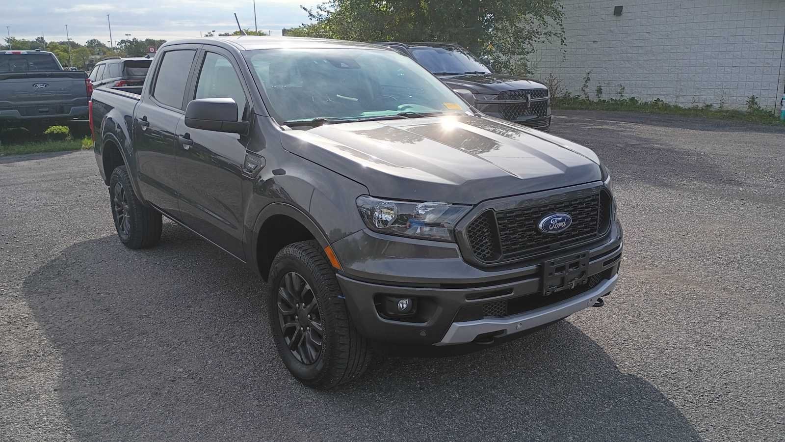 Used 2019 Magnetic Metallic Ford XLT image 2