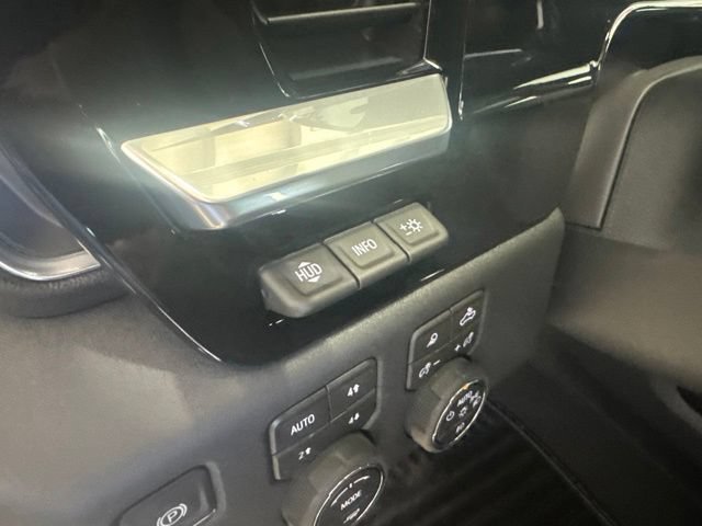 2026 Chevrolet Silverado 2500 HD LTZ - Photo 8