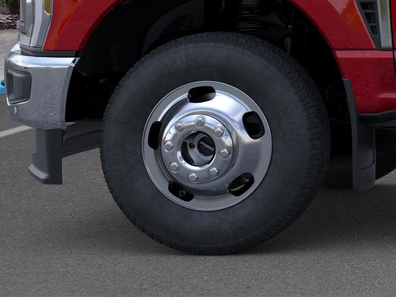 New 2026 Ruby Red Metallic Tinted Clearcoat Ford F-350® Lariat® image 19