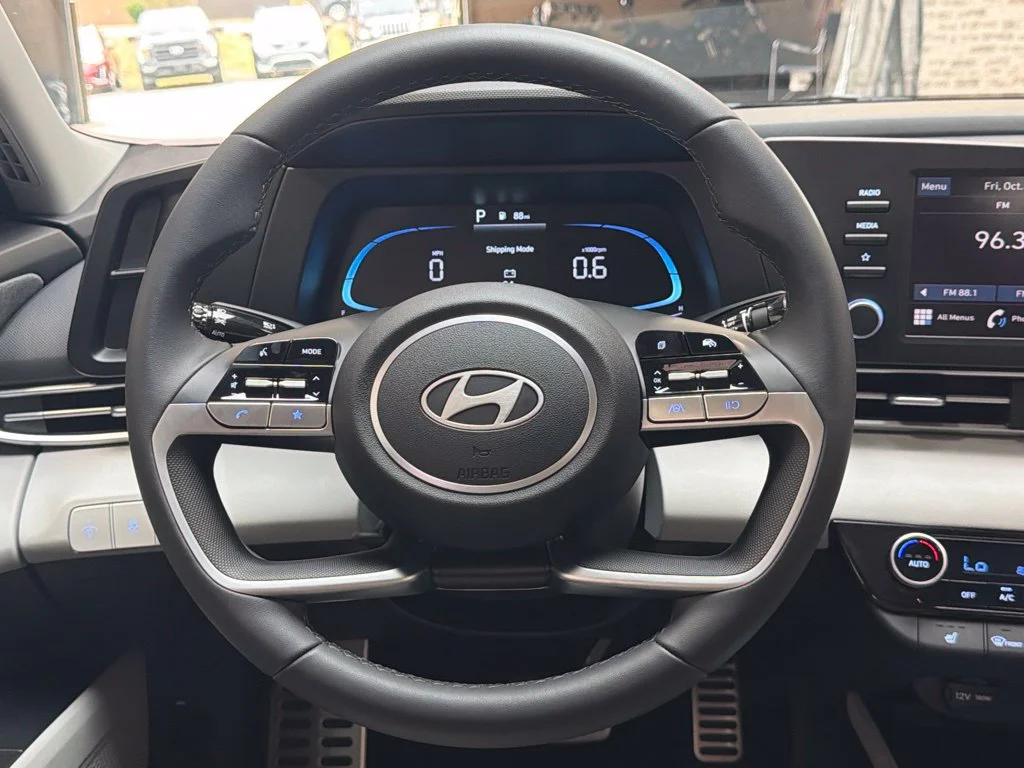 New 2026 Amazon Gray Hyundai SEL Sport Plus image 16