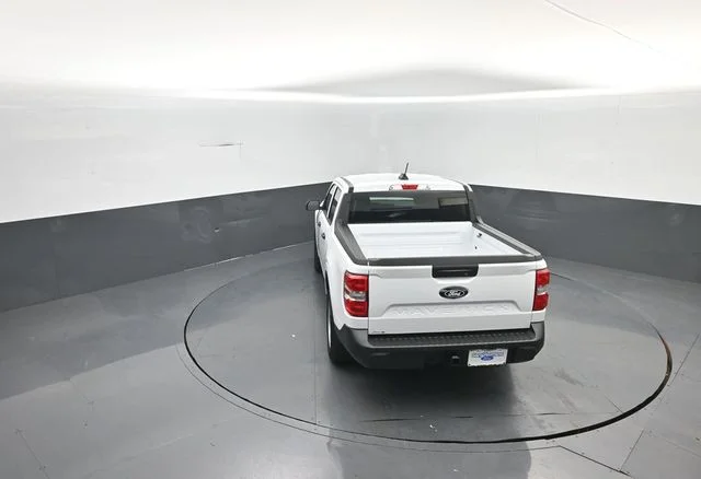 New 2026 Oxford White Ford XL image 28