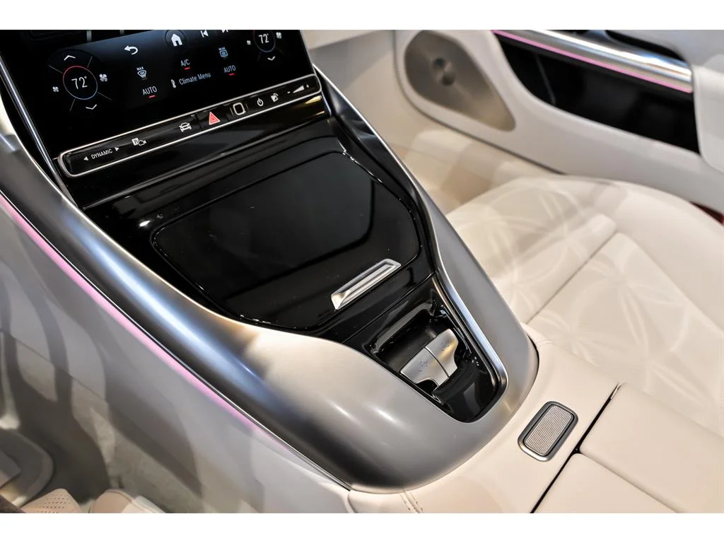 New 2026 MANUFAKTUR garnet red metallic (Red Ambiance) Mercedes-Benz Mercedes-Maybach SL 680 image 29