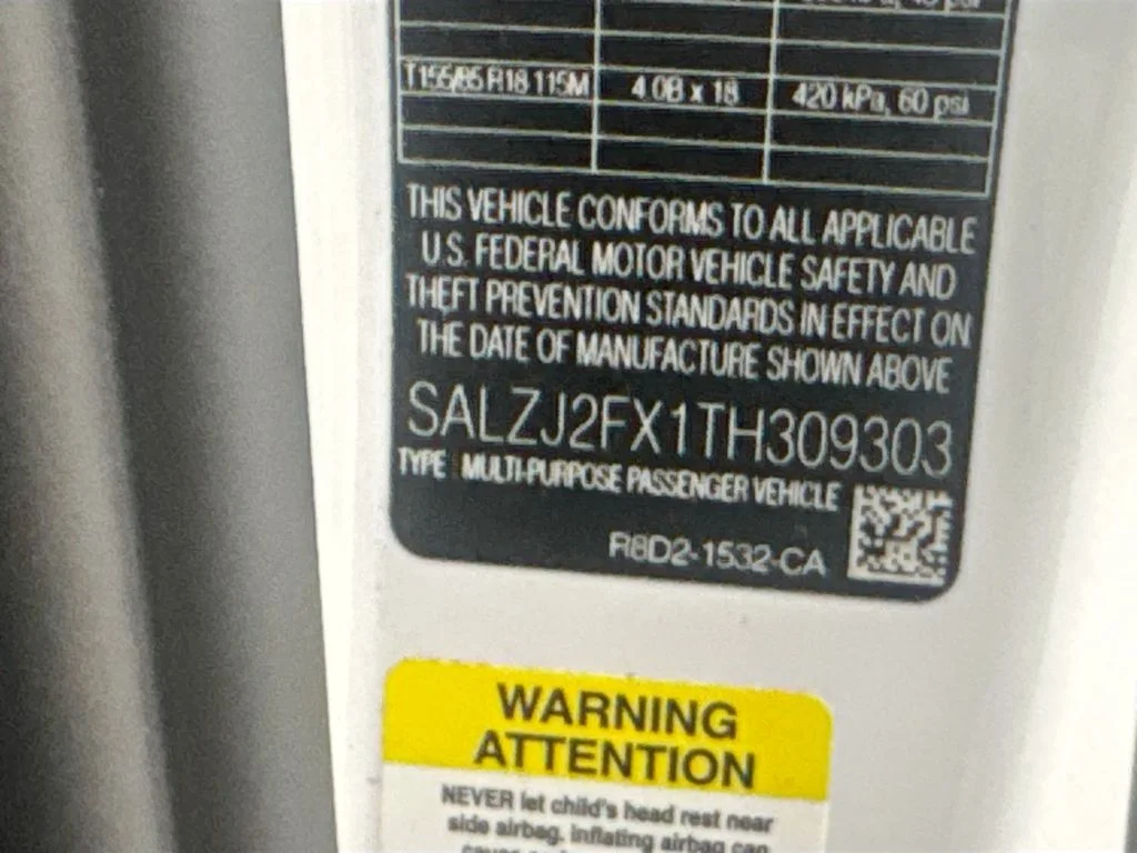 New 2026 Fuji White Land Rover Core S image 32