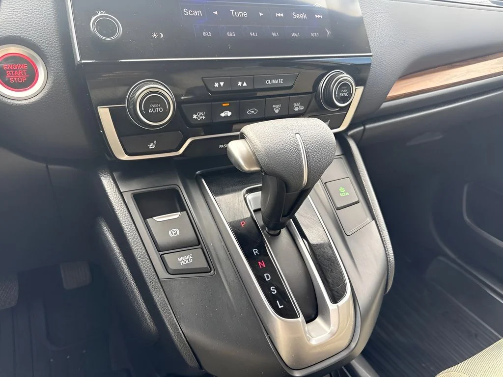 Used 2019  Honda EX image 14