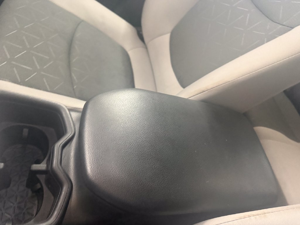 Used 2025 Silver Toyota XLE image 18