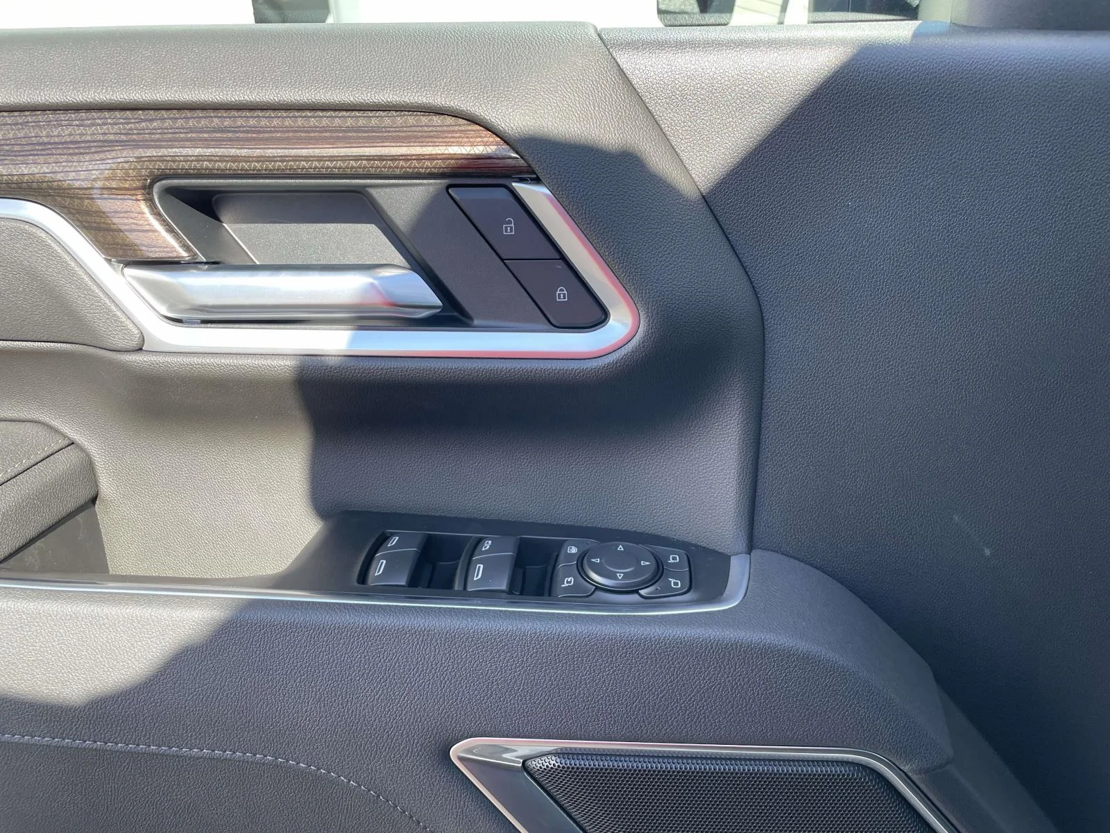New 2026 Summit White Chevrolet LT image 14