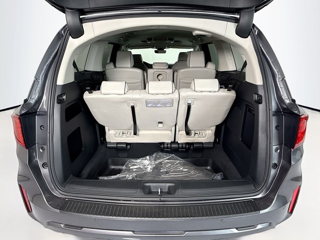 New 2026 Modern Steel Metallic Honda Touring image 28