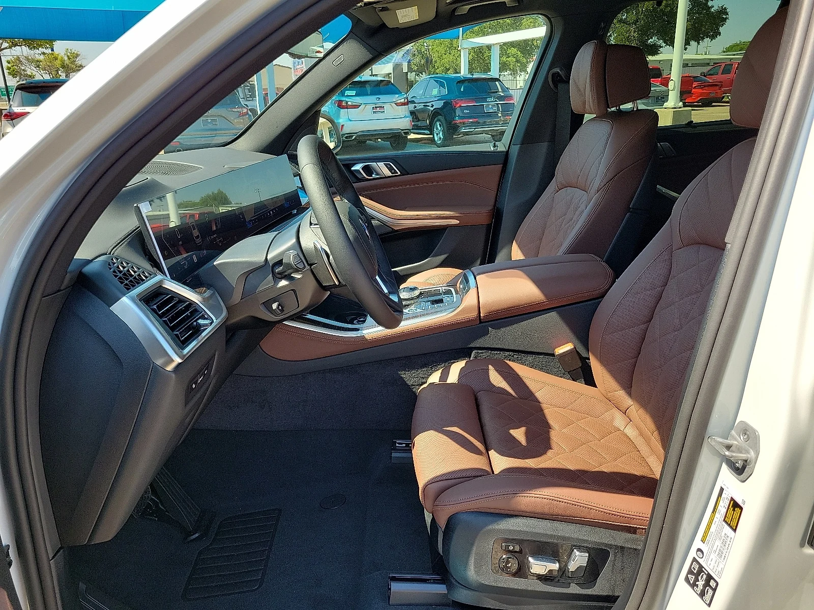 New 2026 Skyscraper Grey BMW xDrive40i All-Wheel Drive Sports Activity Vehicle image 12