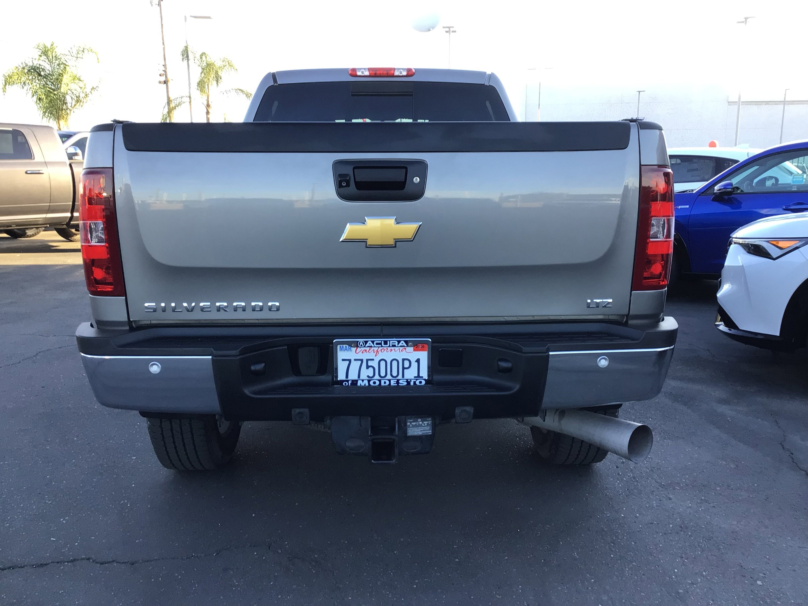 2014 Chevrolet Silverado 2500HD LTZ photo 4