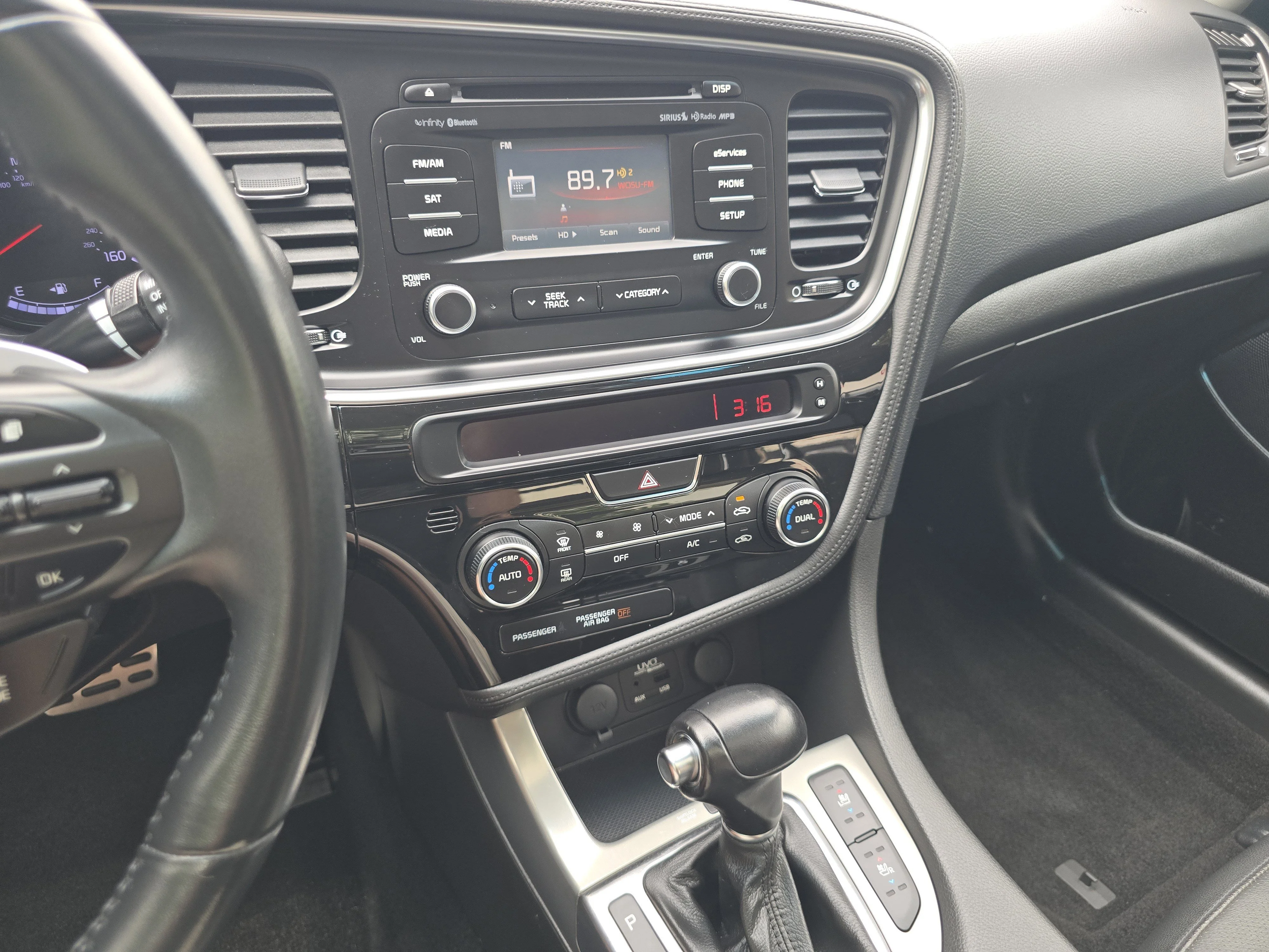 Used 2014 Satin Metal Kia SX Turbo image 27