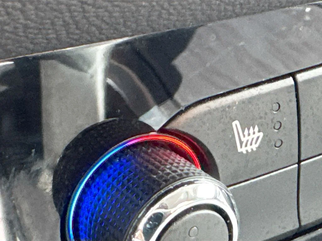 Used 2020  Buick Essence image 19