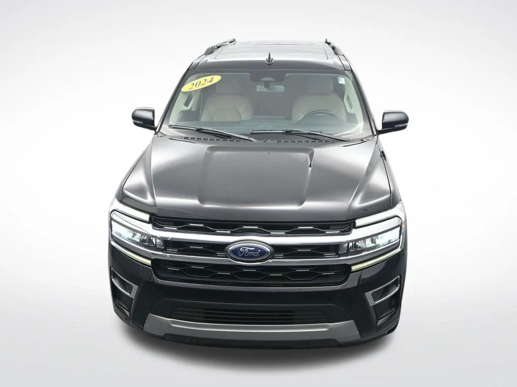 Used 2024 Jewel Red Metallic Ford Limited image 24