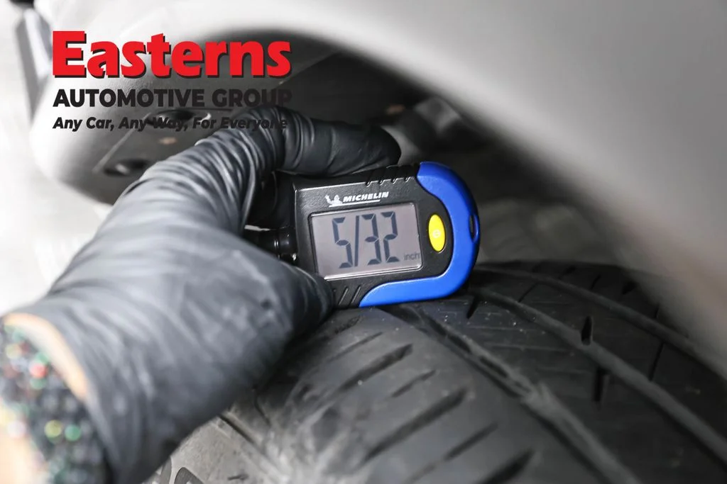 Used 2024 Blue Nissan SV image 28