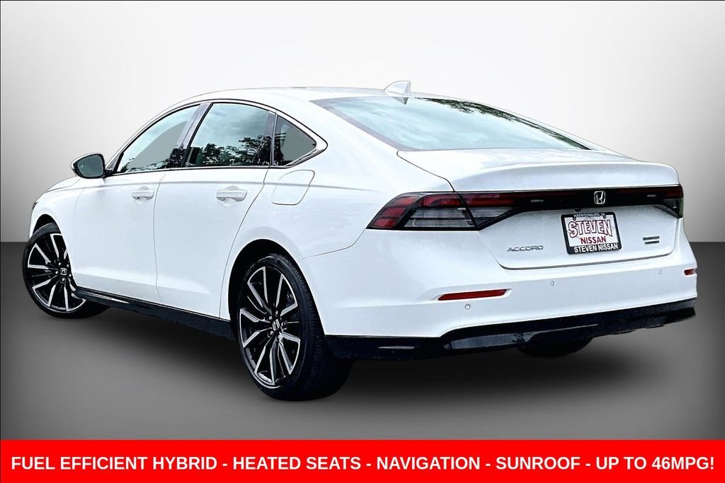 Used 2025  Honda Touring image 4