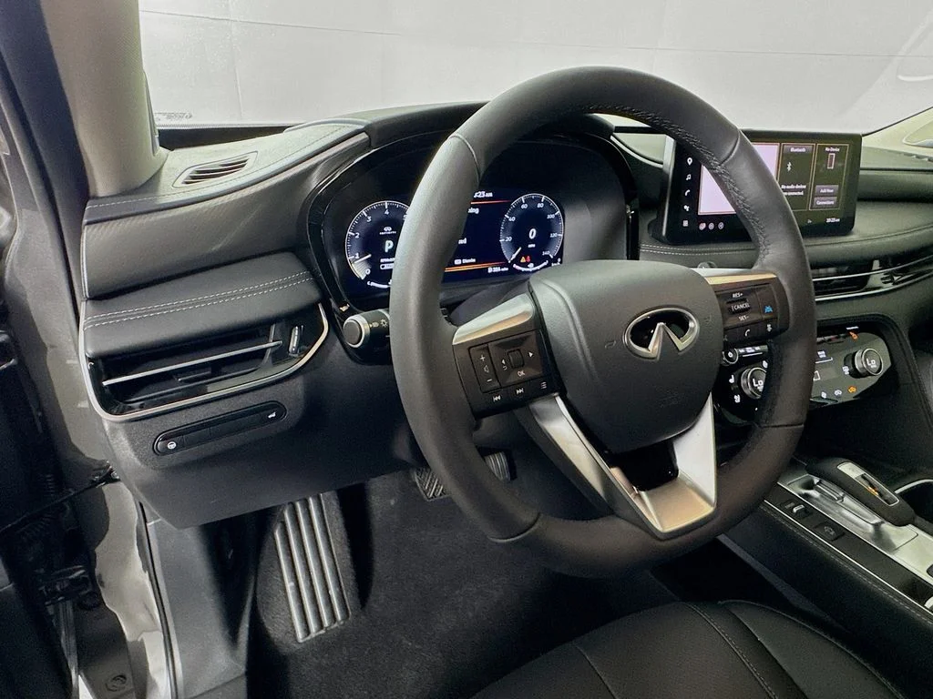 Certified Used 2026 Gray INFINITI LUXE image 13