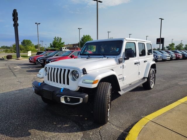 Used 2023 White Jeep Sahara 4xe image 3