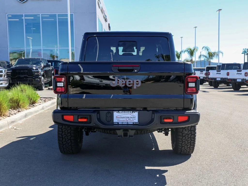 New 2026 Black Clear-Coat Exterior Paint Jeep Mojave image 4