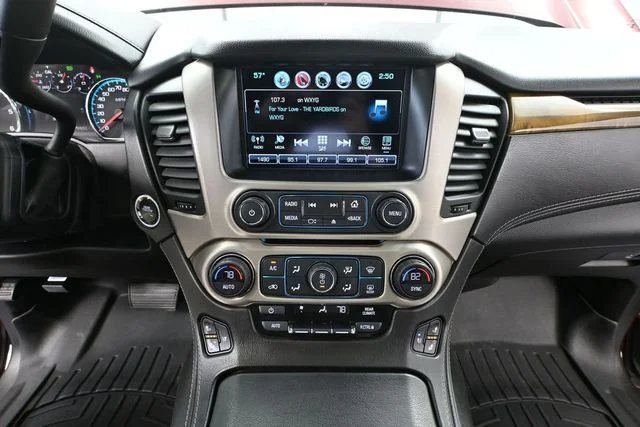 Used 2017 Red GMC Denali image 38