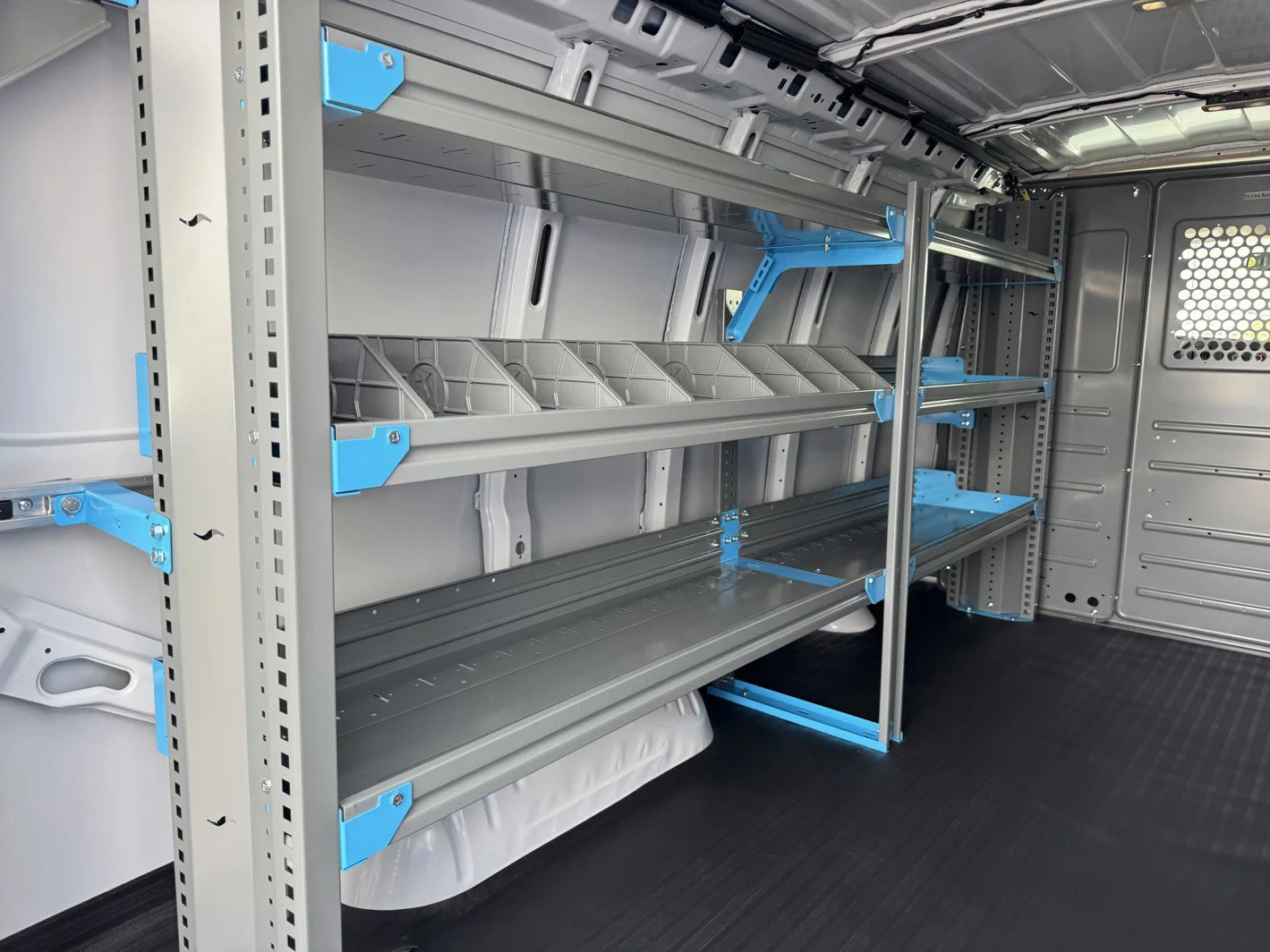 2026 Chevrolet Express Cargo Work Van - Photo 14