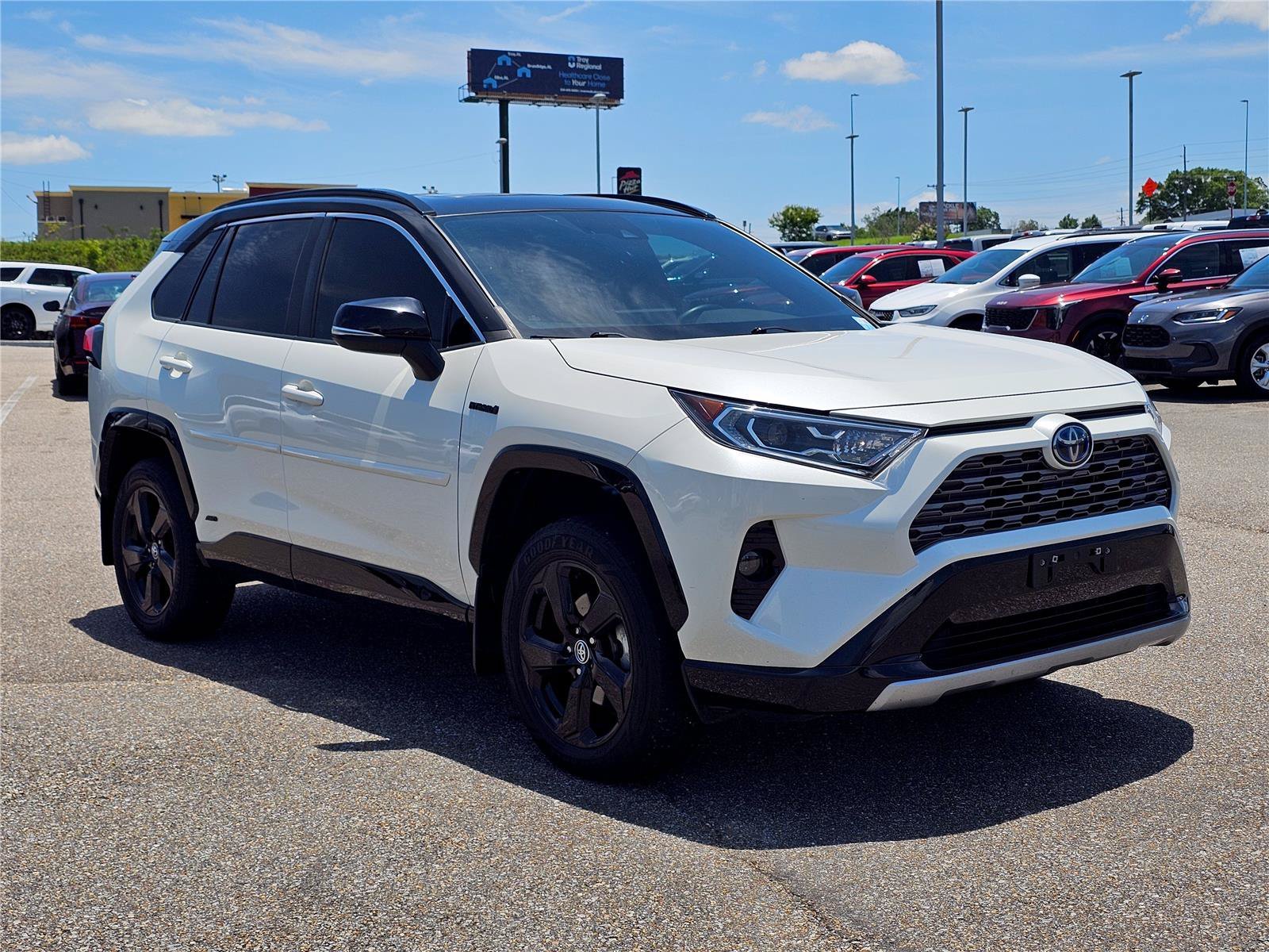 2021 Toyota RAV4 XSE - Photo 5