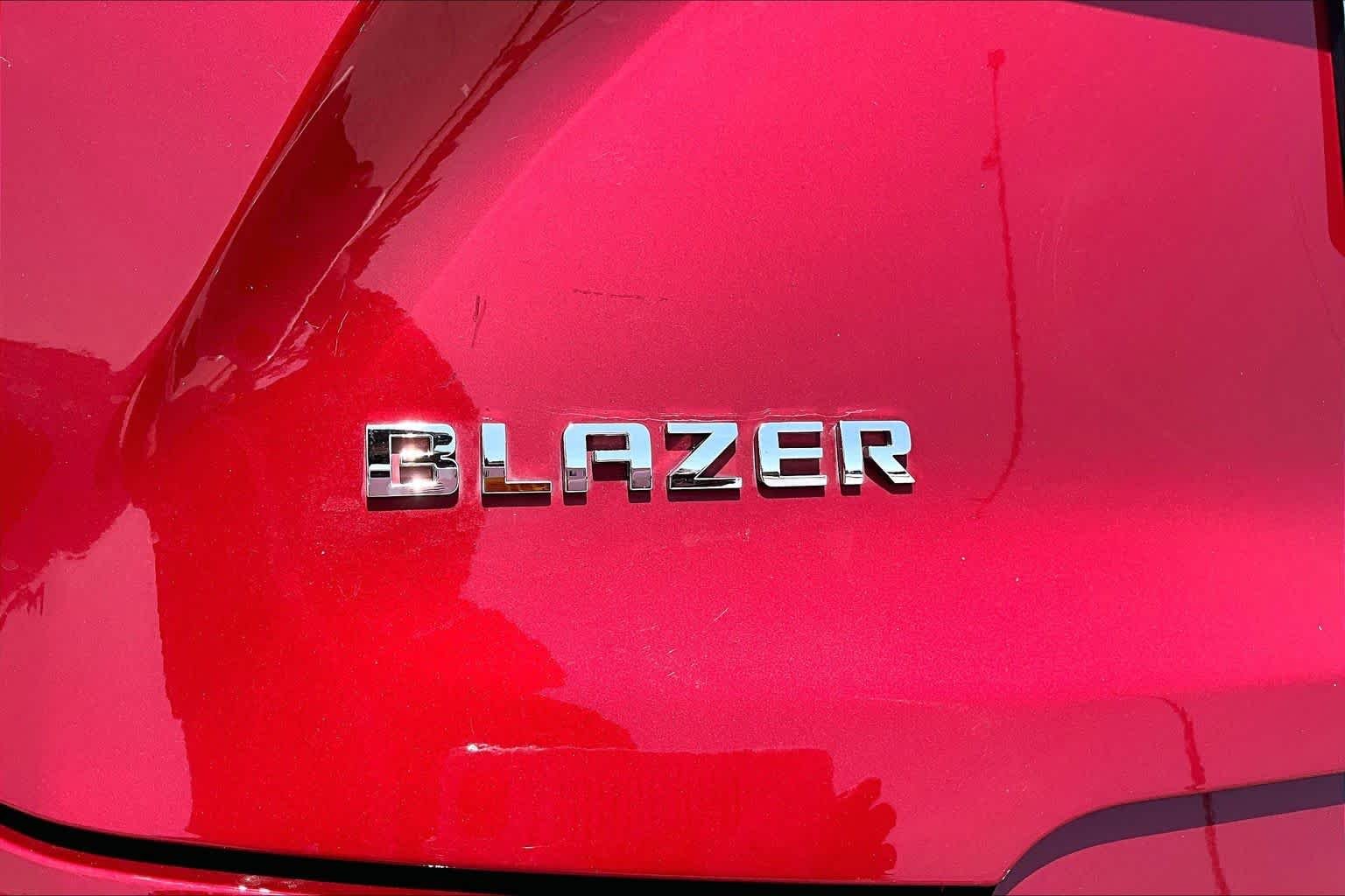 Used 2019 Cajun Red Tintcoat Chevrolet Premier image 31