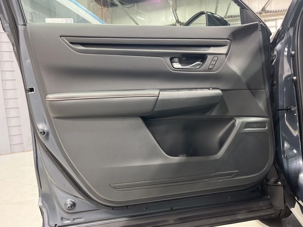 Used 2026 Meteorite Gray Metallic Honda Sport-L image 10