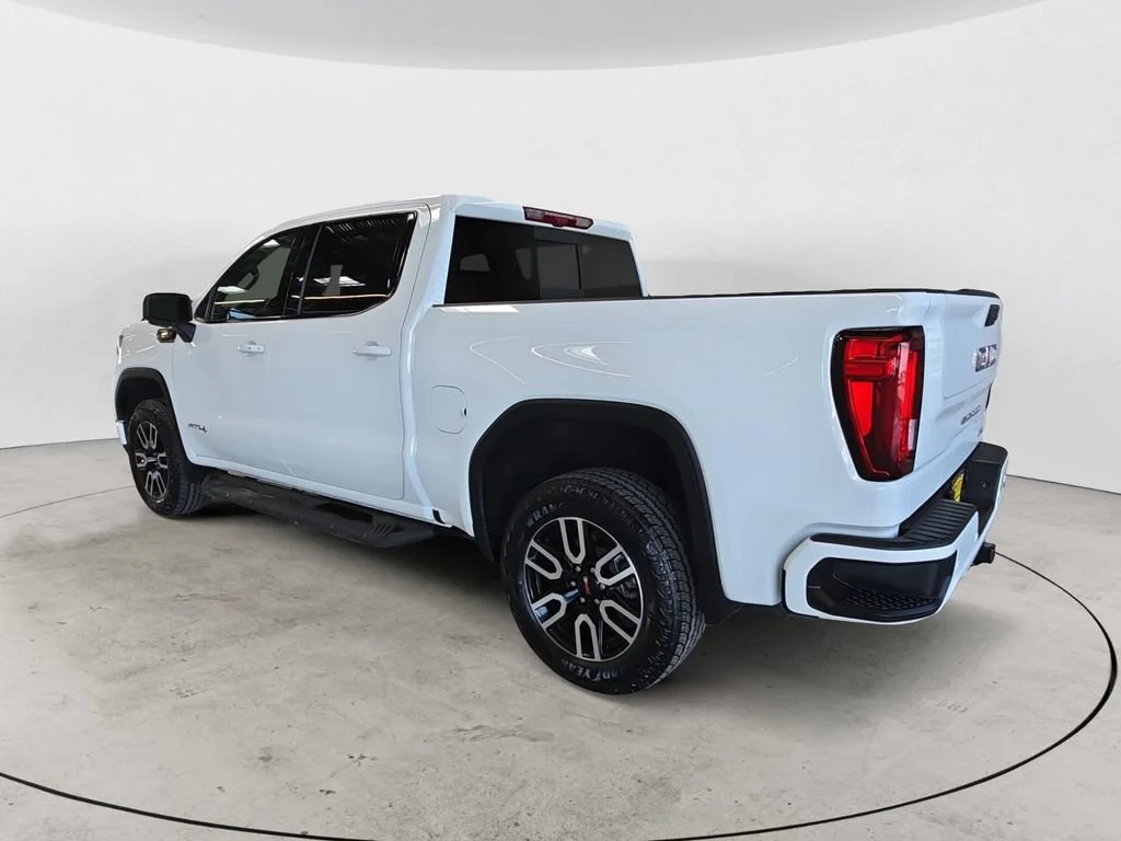 Certified Used 2025 Summit White GMC AT4 image 7