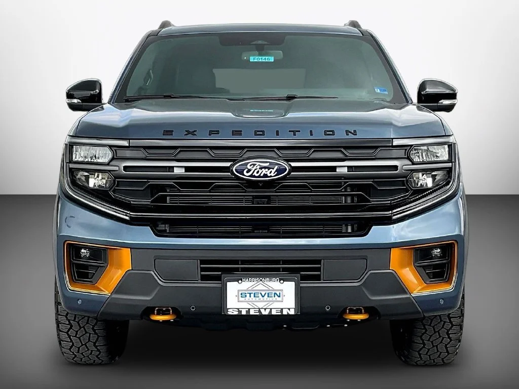 New 2027 Nocturnal Blue Metallic Ford Tremor® image 14