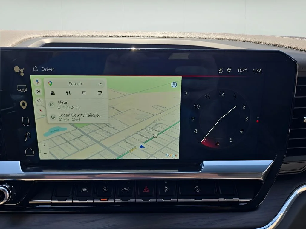 Used 2022  GMC SLT image 12