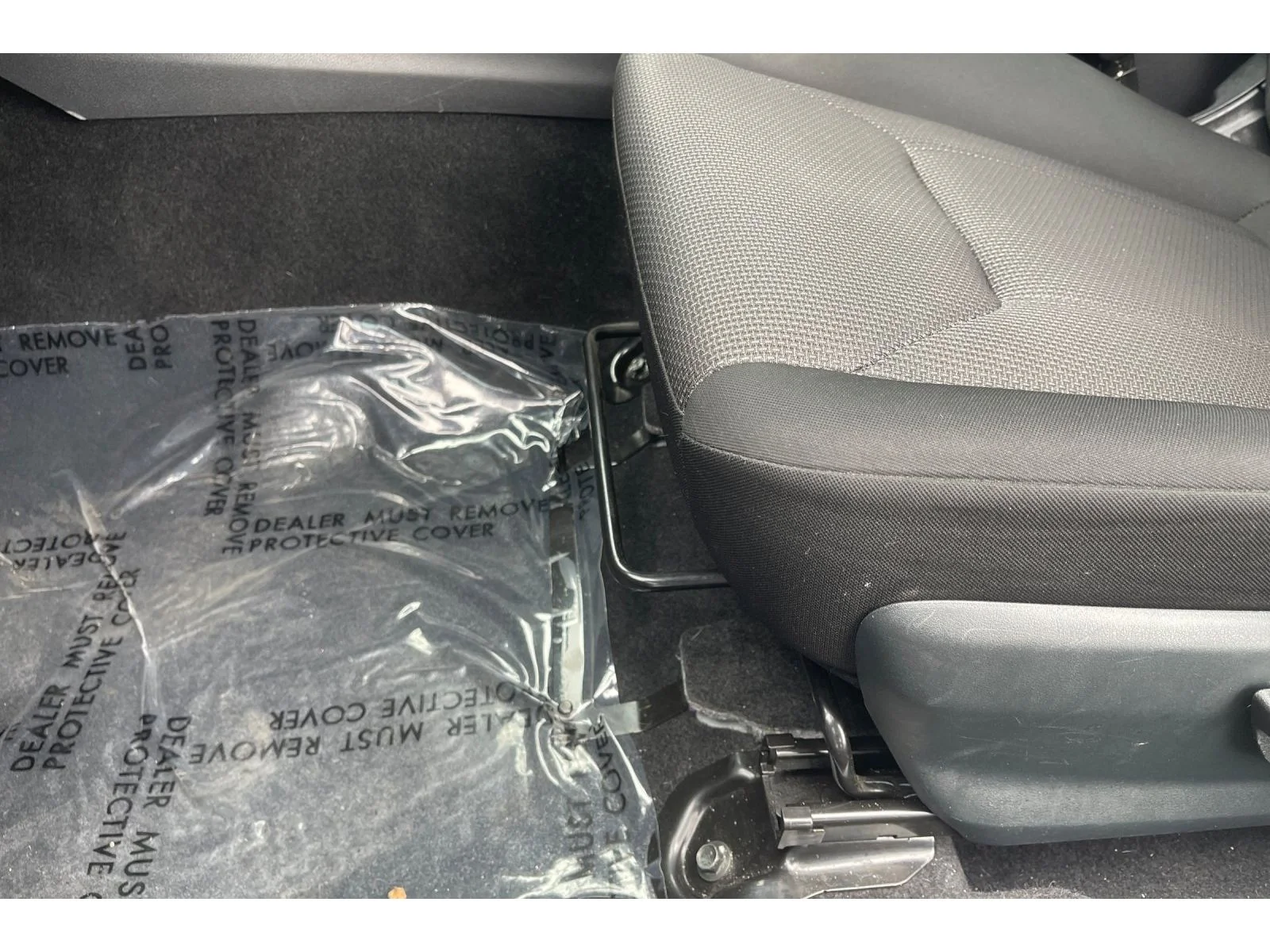 Used 2022 Crystal White Pearl Subaru Premium image 13