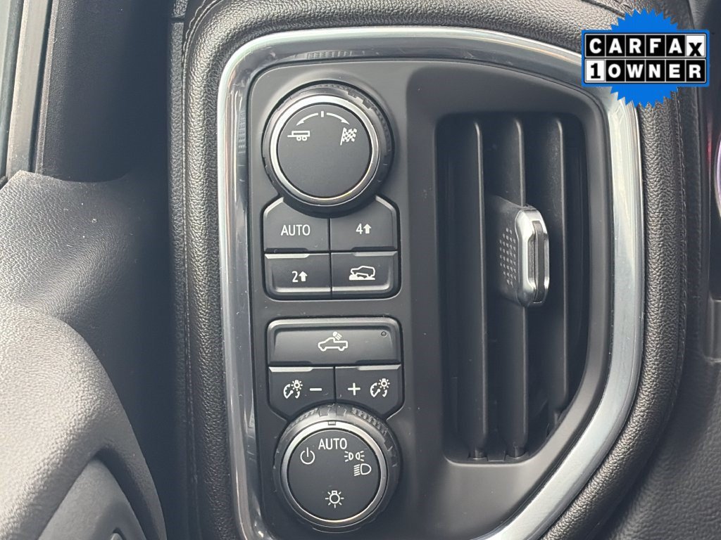 Used 2019 Summit White Chevrolet LT image 22
