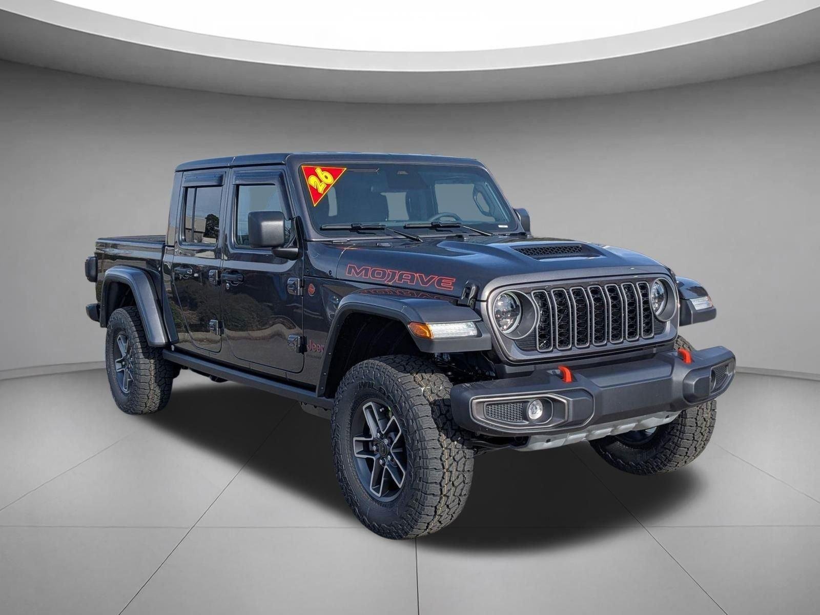 New 2026 Granite Crystal Metallic Clear-Coat Exterior Paint Jeep Mojave 4x4 image 3