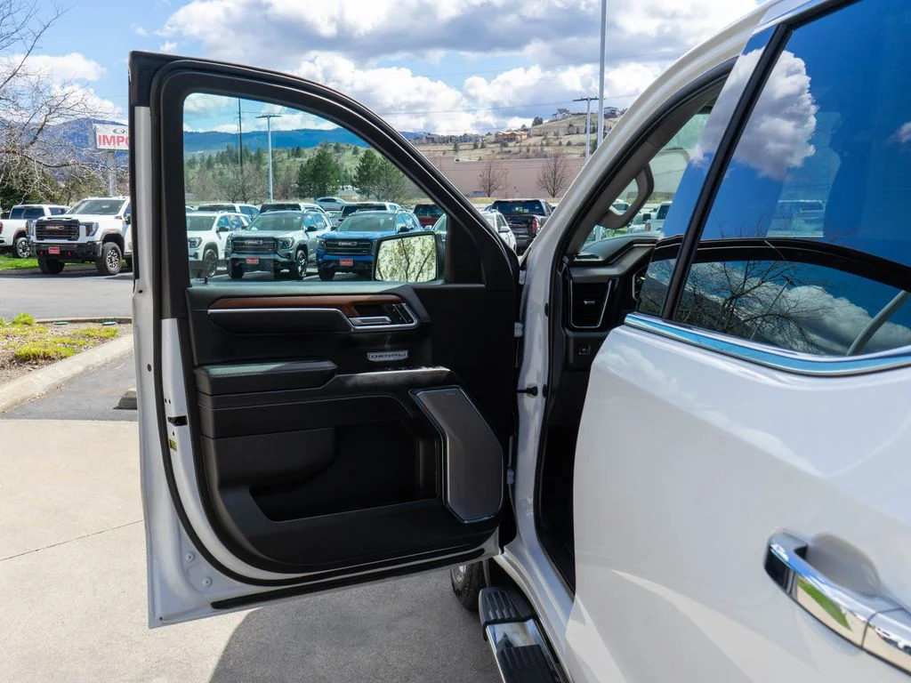 2023 GMC Sierra 1500 Denali Denali - Photo 17
