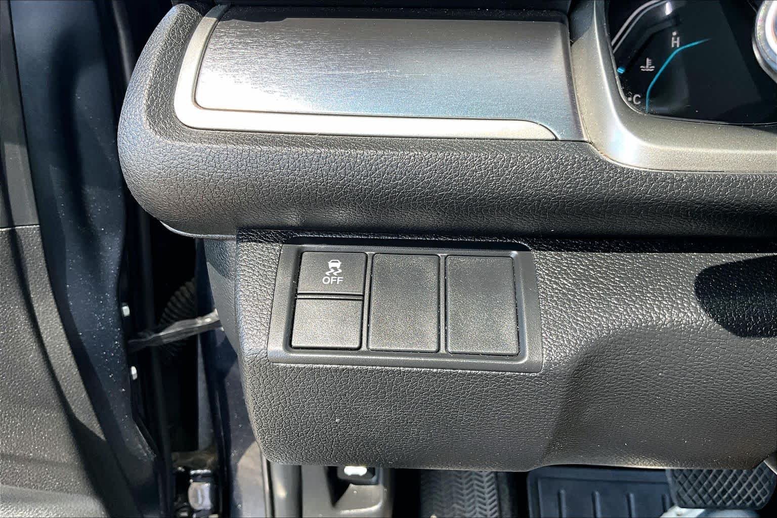 Used 2017 Cosmic Blue Metallic Honda EX-L image 32