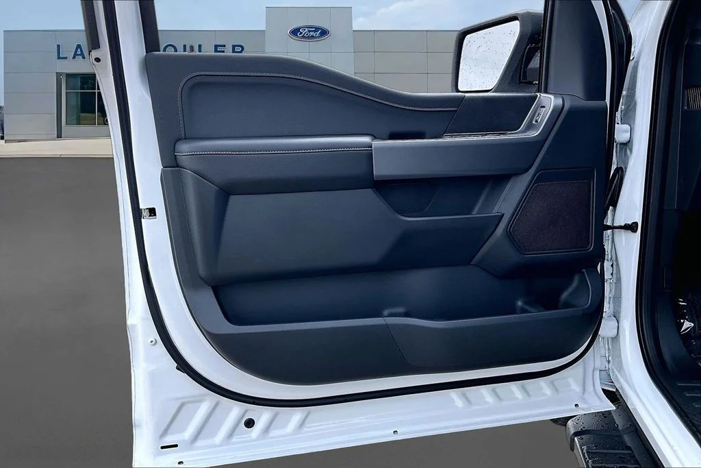 New 2026 White Ford XLT image 26